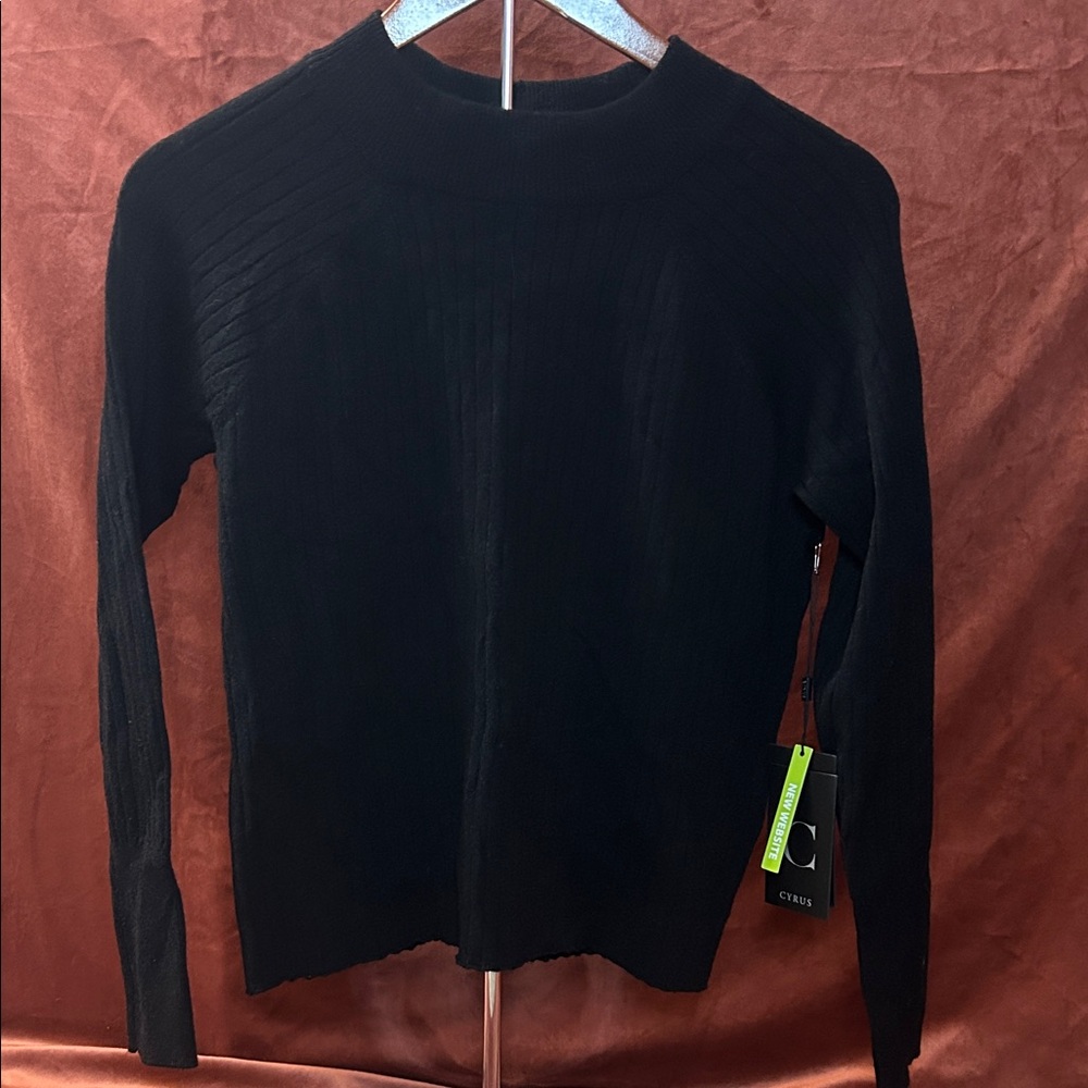 NWT Cyrus Women's Black Ribbed Sweater